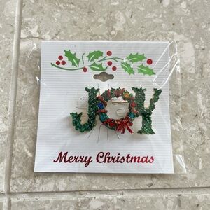 🌷2/$10🌷christmas joy pin